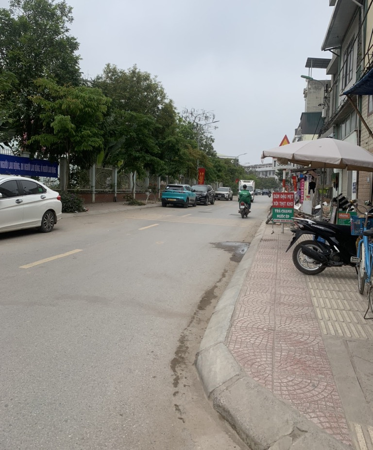 PHÚ DIỄN – BẮC TỪ LIÊM -  42M2 ĐẤT - Ô TÔ ĐỖ CỬA – GIÁ 8,3 TỶ